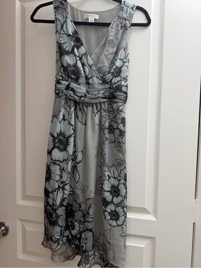 Motherhood Gray and Light Blue Floral Midi Dress